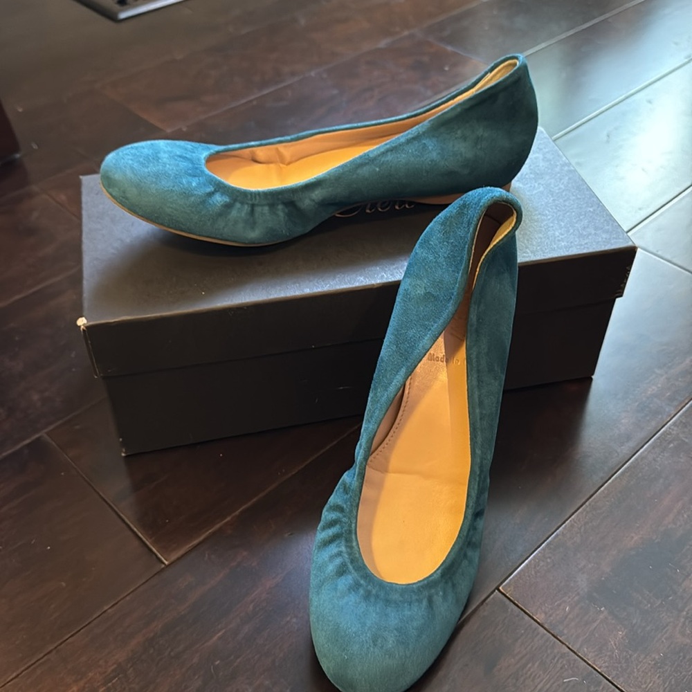 Women's JCrew Cece Flats NEW - size 6.5 M